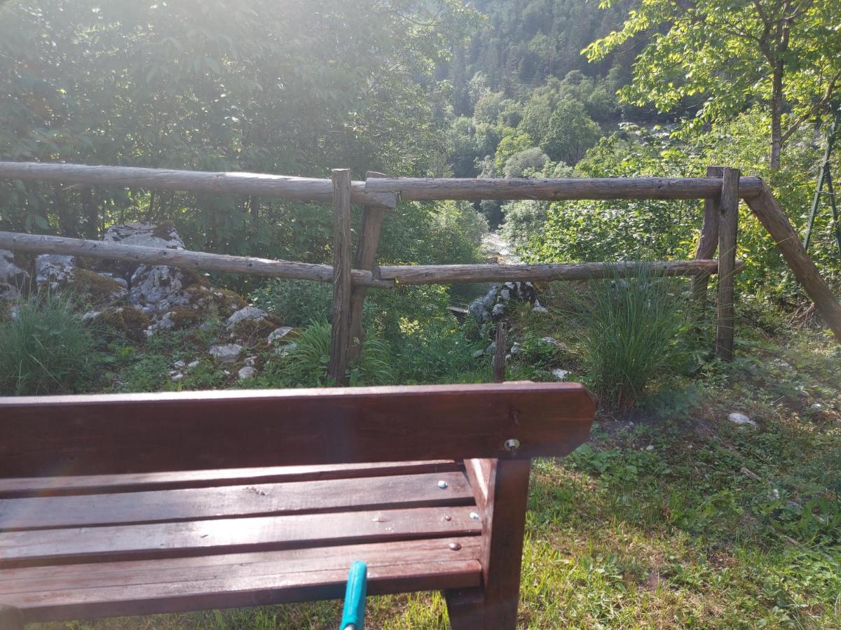 Apartmaji Katrc Soča Eksteriør billede