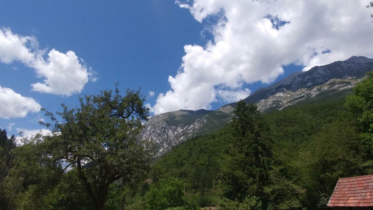 Apartmaji Katrc Soča Eksteriør billede